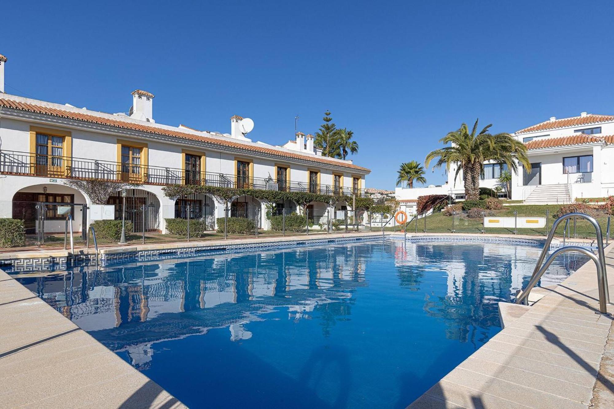 042 Classic 2 Bed Andalusian Townhouse 500M From Beach Mijas Luaran gambar